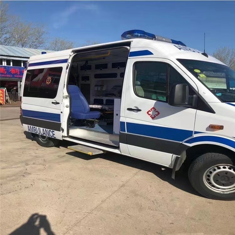 平坝私人长途救护车出租转院回家